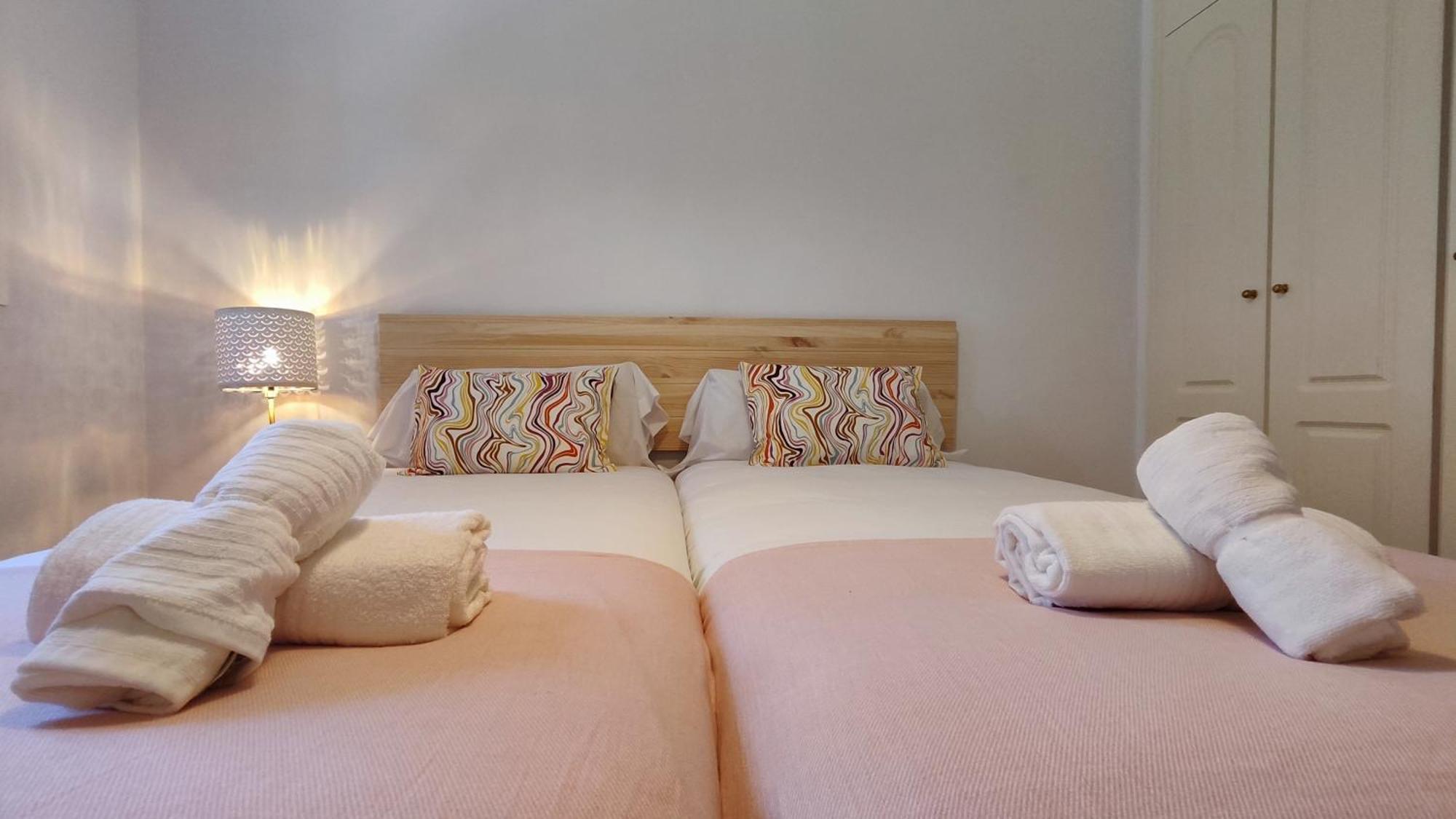 Apartment Pinogolf Elviria With Free Parking, Wifi, Pool And Large Terrace Marbella