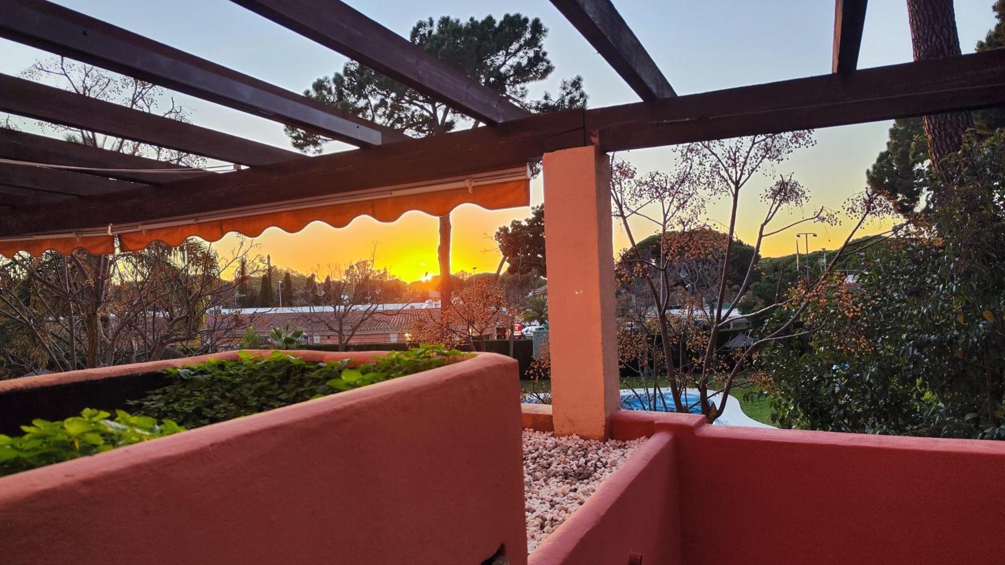 Apartment Pinogolf Elviria With Free Parking, Wifi, Pool And Large Terrace